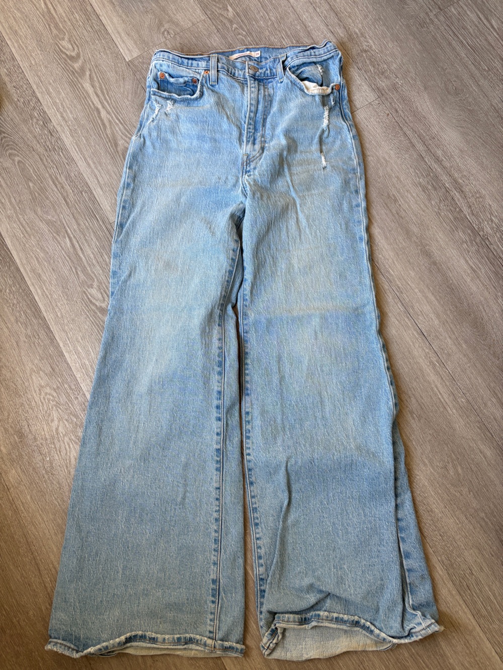 Levi’s ribcage bell jeans for women